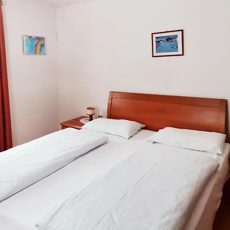 Irsara Apartmán